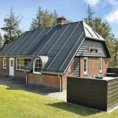 Holiday Dahlsvej Holiday home Henne Strand